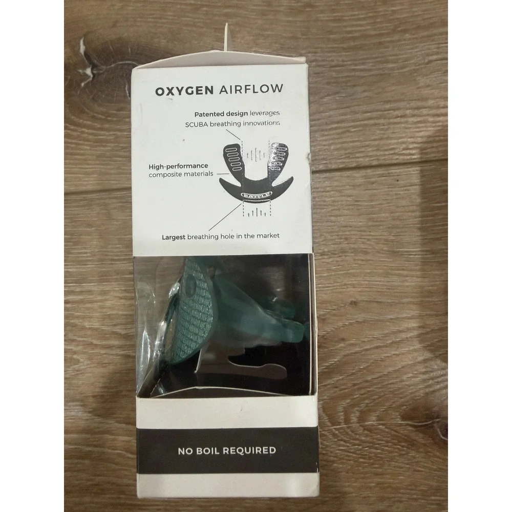 Battle Sports Binky Oxygen 3D Diamond Football Mouthguard Green New in Box